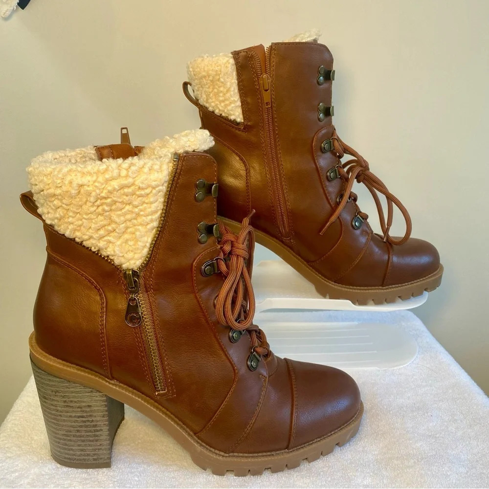 GBG G By Guess Jesera Sherpa Fleece Lined Heeled Ankle Boots Size 9.5 - Picture 7 of 9
